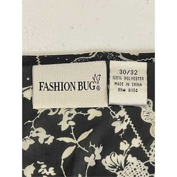 Fashion Bug women’s blouse size 30/32 black white - Picture 5 of 6
